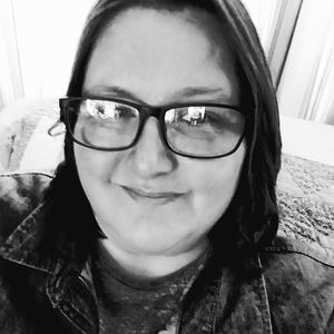 Meet your Posher, Angie